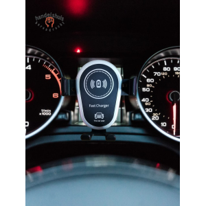 De telefoonhouder voor in de auto met ingebouwde draadloze oplader De telefoonhouder voor in de auto met ingebouwde draadloze oplader