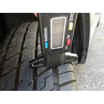 Digitale Dieptemeter Remklauw Loopvlak Dieptemeter Lcd Band Loopvlakmeter Voor Autoband