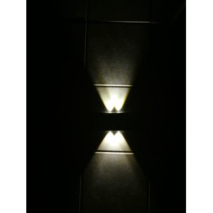 Solar LED wandlamp outdoor waterdicht 4 leds Solar LED wandlamp outdoor waterdicht 4 leds